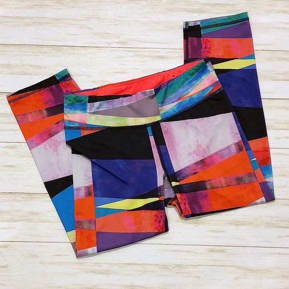 Aeropostale Pants - 3/$25 Aeropostale Colorblock Cropped Capri Legging